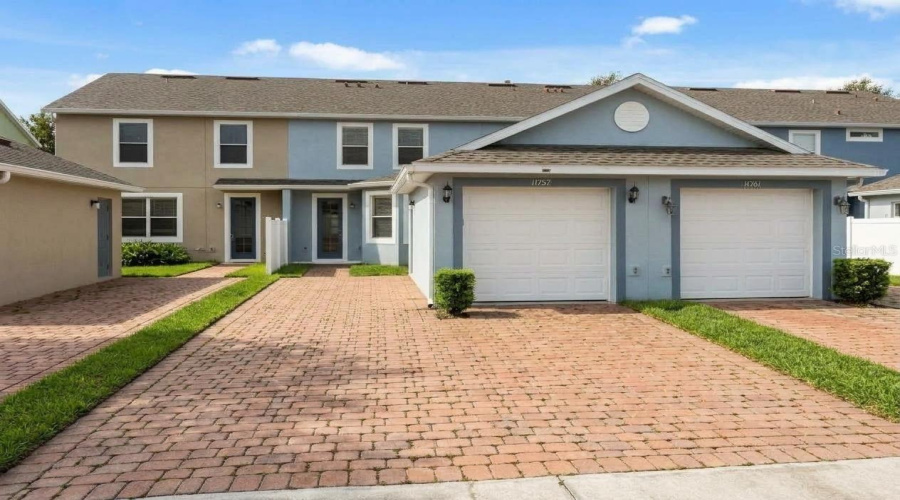 Orlando, Florida 32836, 4 Bedroom Bedrooms, ,2 Bathroombathrooms,Residential,For Sale,Fitzgerald Butler,0,Mfro6435337