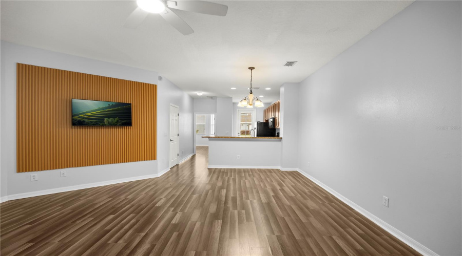 Orlando, Florida 32836, 4 Bedroom Bedrooms, ,2 Bathroombathrooms,Residential,For Sale,Fitzgerald Butler,0,Mfro6435337
