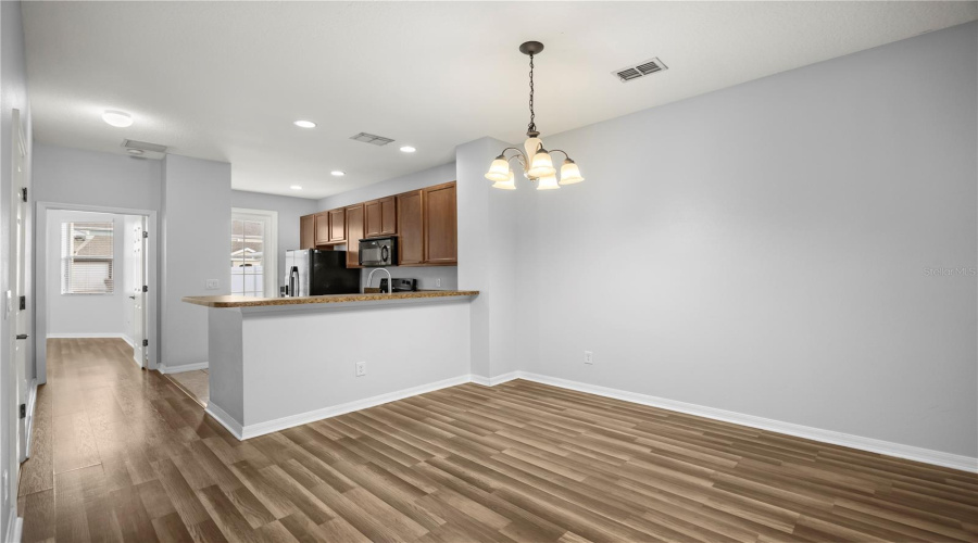 Orlando, Florida 32836, 4 Bedroom Bedrooms, ,2 Bathroombathrooms,Residential,For Sale,Fitzgerald Butler,0,Mfro6435337