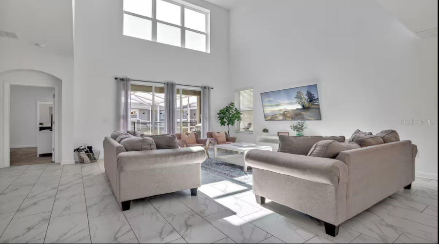 Davenport, Florida 33896, 5 Bedroom Bedrooms, ,5 Bathroombathrooms,Residential,For Sale,Leader,0,Mfrs5158153