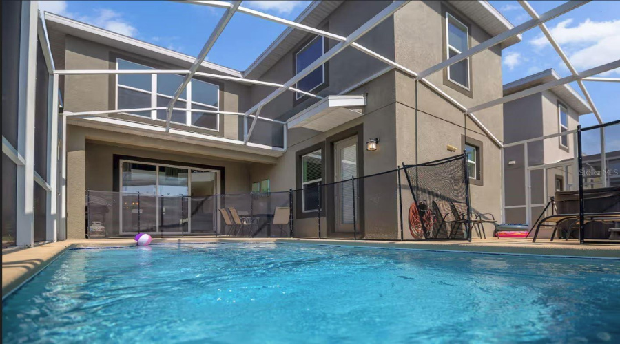 Davenport, Florida 33896, 5 Bedroom Bedrooms, ,5 Bathroombathrooms,Residential,For Sale,Leader,0,Mfrs5158153