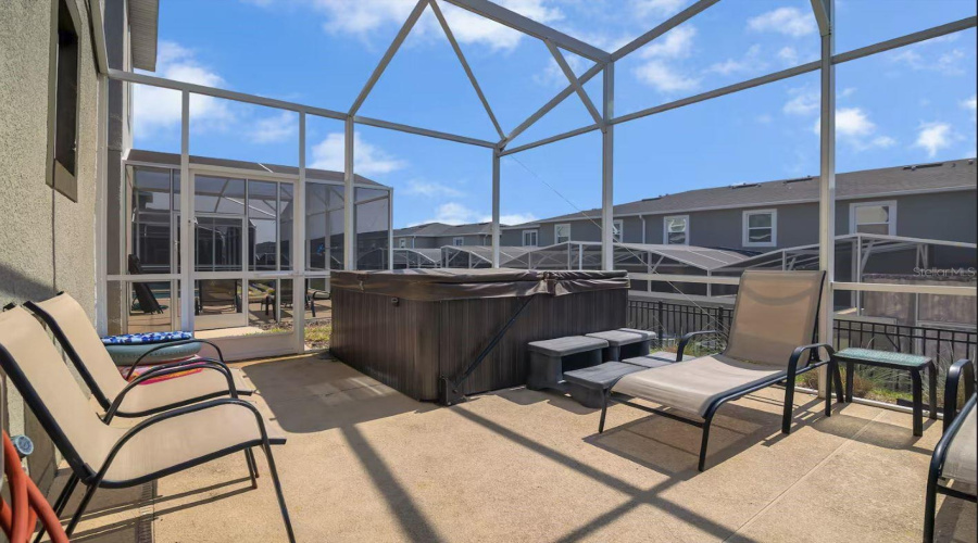 Davenport, Florida 33896, 5 Bedroom Bedrooms, ,5 Bathroombathrooms,Residential,For Sale,Leader,0,Mfrs5158153