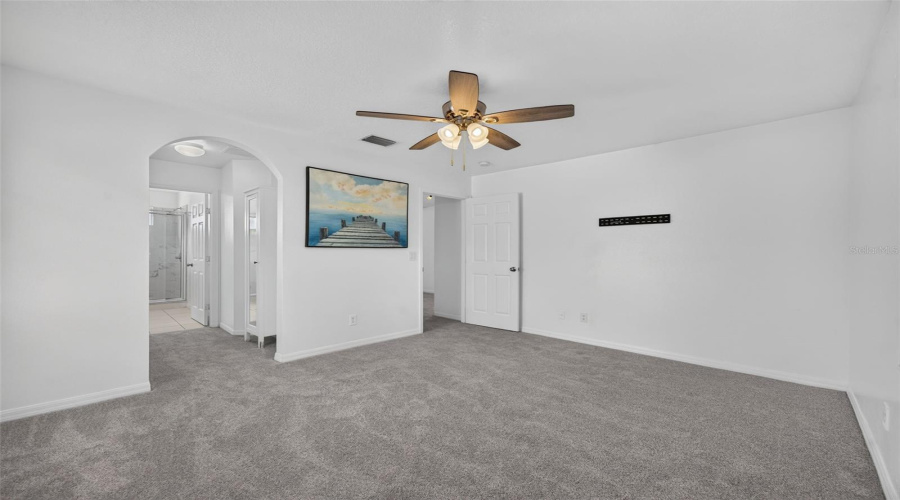 Davenport, Florida 33897, 5 Bedroom Bedrooms, ,4 Bathroombathrooms,Residential,For Sale,Tupelo,0,Mfro6427291