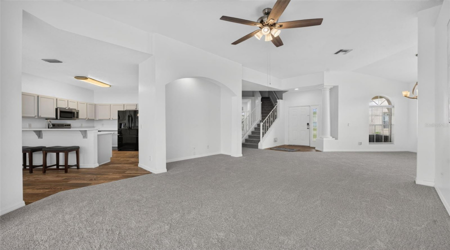 Davenport, Florida 33897, 5 Bedroom Bedrooms, ,4 Bathroombathrooms,Residential,For Sale,Tupelo,0,Mfro6427291