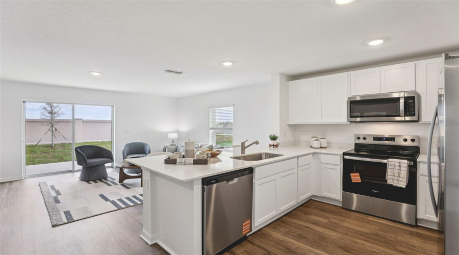 Davenport, Florida 33837, 3 Bedroom Bedrooms, ,2 Bathroombathrooms,Residential,For Sale,Robin,0,Mfro6444200