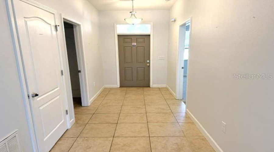 Davenport, Florida 33896, 6 Bedroom Bedrooms, ,6 Bathroombathrooms,Residential,For Sale,Moon Valley,0,Mfrl4965303