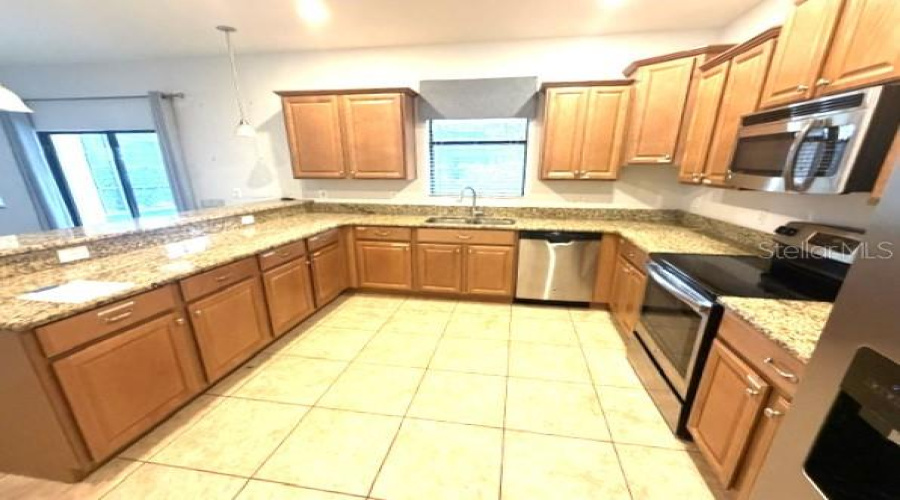 Davenport, Florida 33896, 6 Bedroom Bedrooms, ,6 Bathroombathrooms,Residential,For Sale,Moon Valley,0,Mfrl4965303