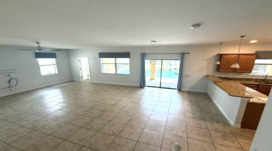 Davenport, Florida 33896, 6 Bedroom Bedrooms, ,6 Bathroombathrooms,Residential,For Sale,Moon Valley,0,Mfrl4965303