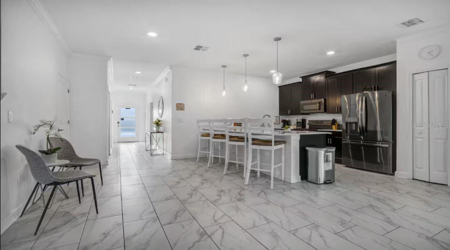 Davenport, Florida 33896, 5 Bedroom Bedrooms, ,4 Bathroombathrooms,Residential,For Sale,Splash Shot,0,Mfrs5158200