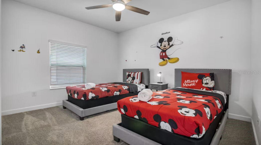 Davenport, Florida 33896, 5 Bedroom Bedrooms, ,4 Bathroombathrooms,Residential,For Sale,Splash Shot,0,Mfrs5158200