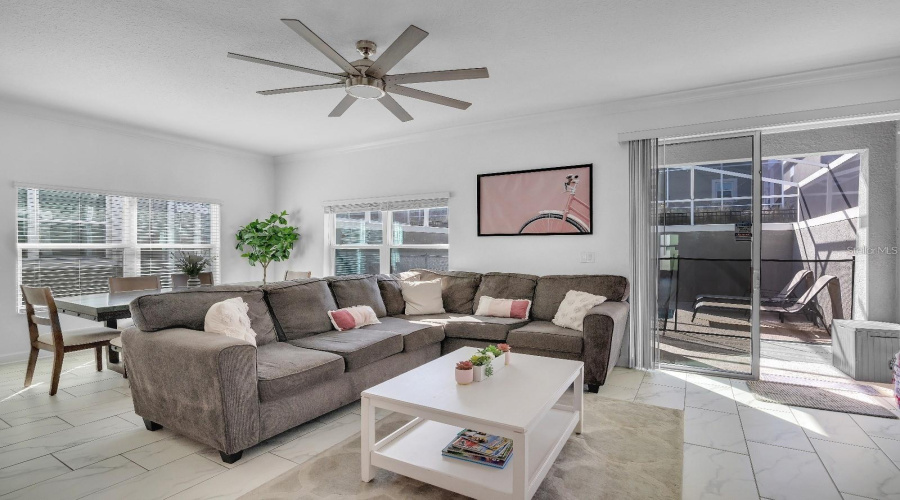 Davenport, Florida 33896, 5 Bedroom Bedrooms, ,4 Bathroombathrooms,Residential,For Sale,Splash Shot,0,Mfrs5158203