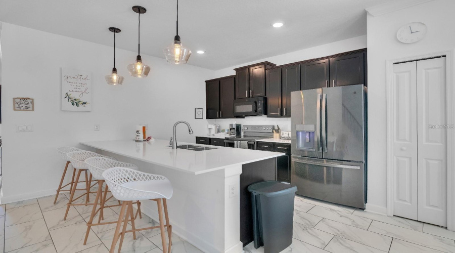 Davenport, Florida 33896, 5 Bedroom Bedrooms, ,4 Bathroombathrooms,Residential,For Sale,Splash Shot,0,Mfrs5158203