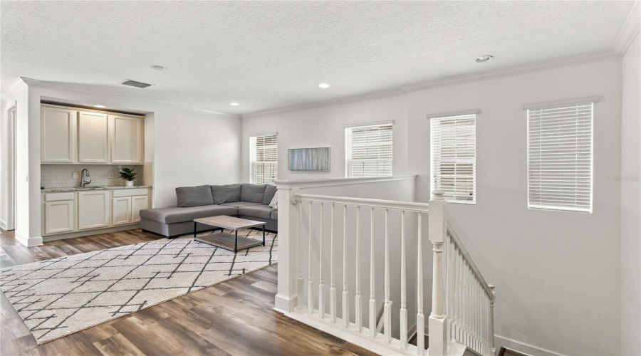 Kissimmee, Florida 34747, 5 Bedroom Bedrooms, ,5 Bathroombathrooms,Residential,For Sale,Fairview Cir,0,Mfro6443633
