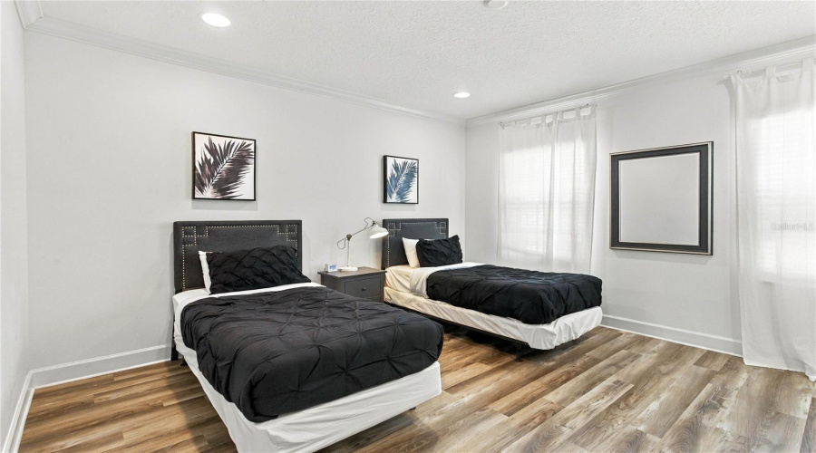 Kissimmee, Florida 34747, 5 Bedroom Bedrooms, ,5 Bathroombathrooms,Residential,For Sale,Fairview Cir,0,Mfro6443633