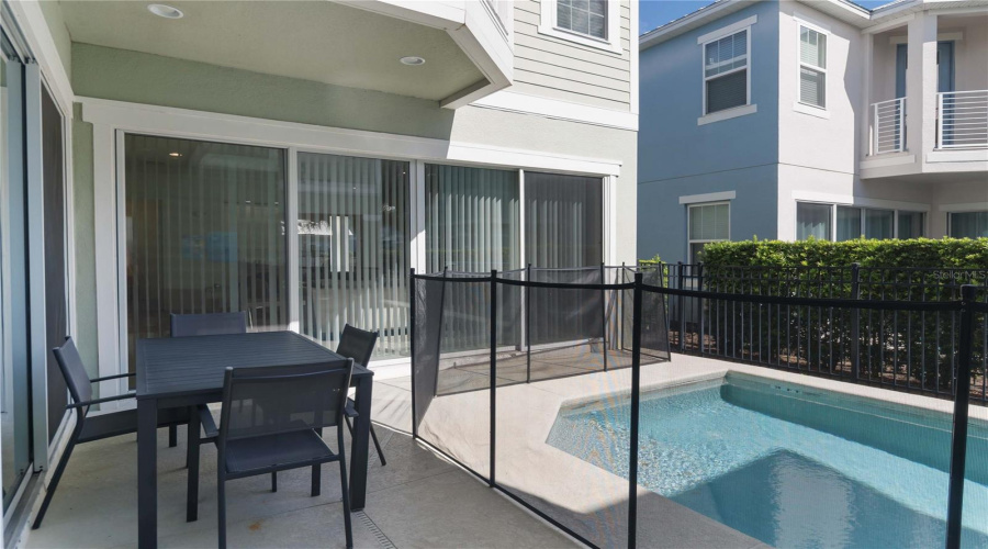 Kissimmee, Florida 34747, 5 Bedroom Bedrooms, ,5 Bathroombathrooms,Residential,For Sale,Fairview Cir,0,Mfro6443633