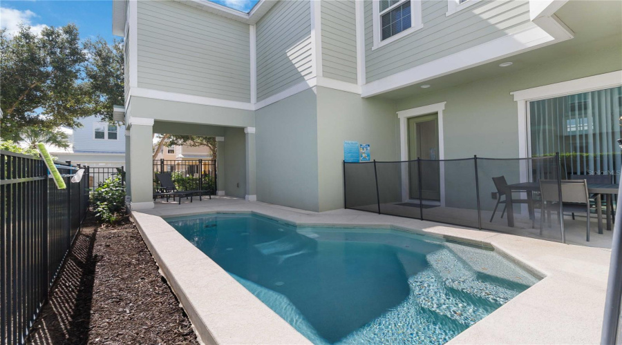 Kissimmee, Florida 34747, 5 Bedroom Bedrooms, ,5 Bathroombathrooms,Residential,For Sale,Fairview Cir,0,Mfro6443633