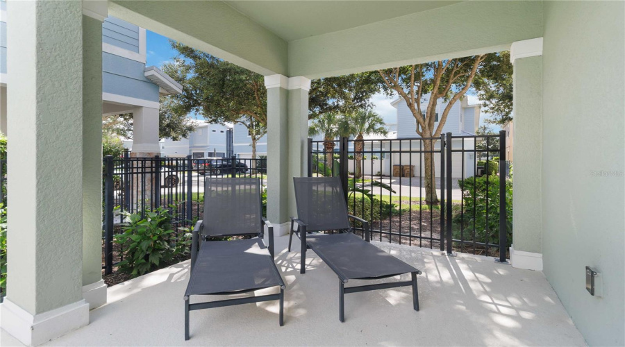 Kissimmee, Florida 34747, 5 Bedroom Bedrooms, ,5 Bathroombathrooms,Residential,For Sale,Fairview Cir,0,Mfro6443633