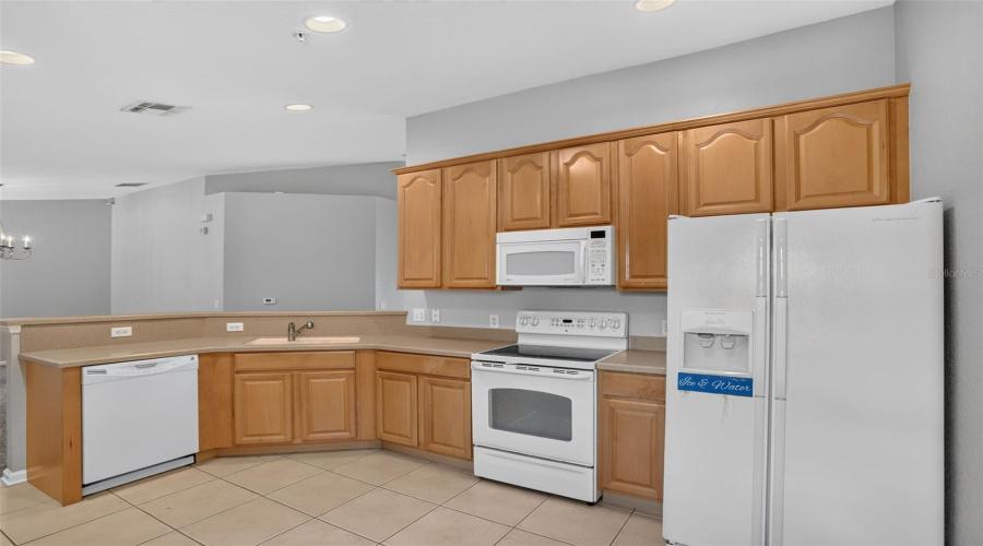 Davenport, Florida 33896, 3 Bedroom Bedrooms, ,2 Bathroombathrooms,Residential,For Sale,Grady,0,Mfrs5158042