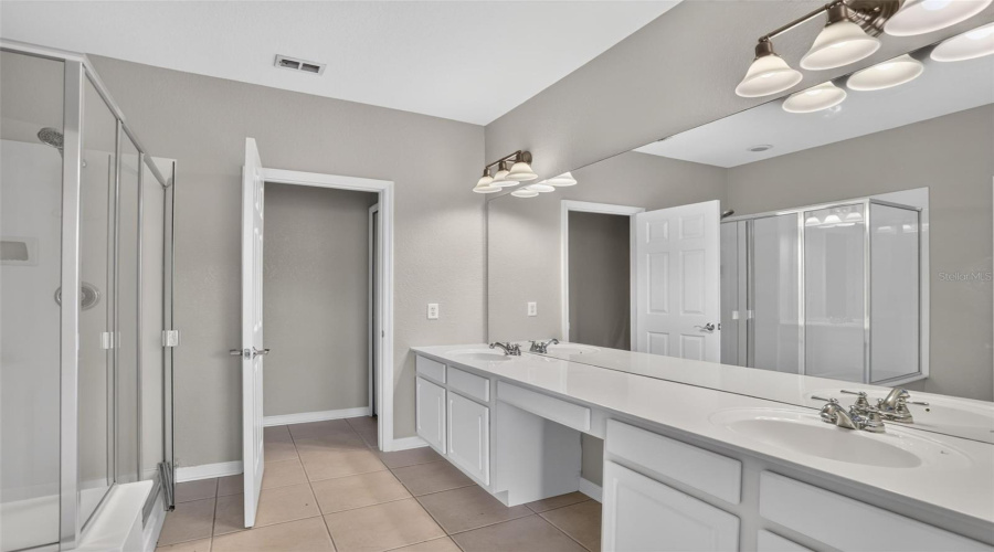 Davenport, Florida 33896, 3 Bedroom Bedrooms, ,2 Bathroombathrooms,Residential,For Sale,Grady,0,Mfrs5158042