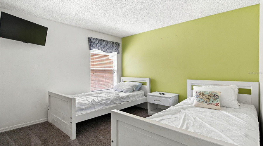 Kissimmee, Florida 34747, 7 Bedroom Bedrooms, ,4 Bathroombathrooms,Residential,For Sale,Palm Harbour,0,Mfrtb8550989