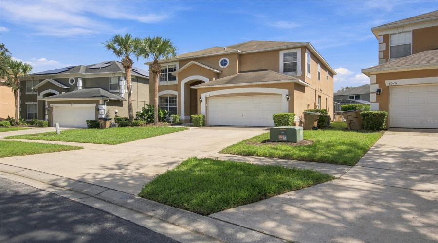Kissimmee, Florida 34747, 7 Bedroom Bedrooms, ,4 Bathroombathrooms,Residential,For Sale,Palm Harbour,0,Mfrtb8550989