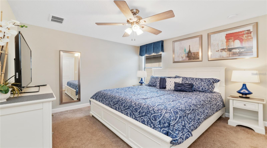 Davenport, Florida 33896, 9 Bedroom Bedrooms, ,5 Bathroombathrooms,Residential,For Sale,Rolling Fairway,0,Mfrs5158227