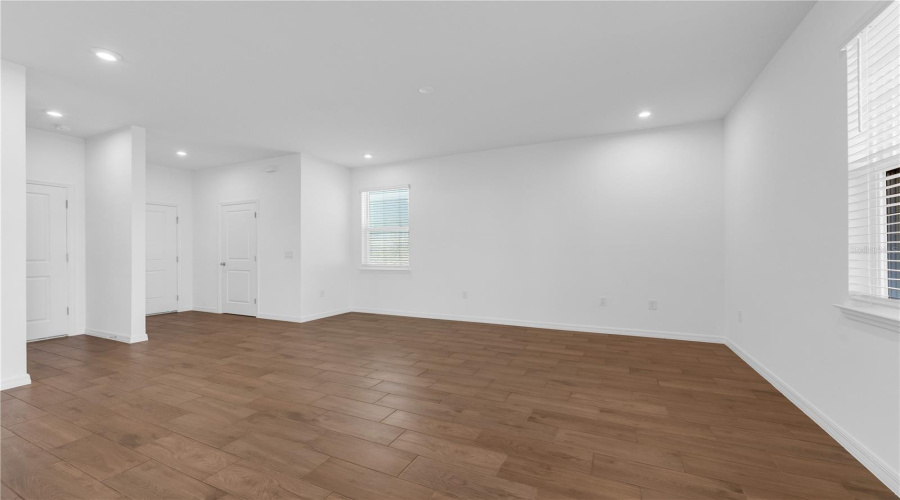 Davenport, Florida 33837, 4 Bedroom Bedrooms, ,2 Bathroombathrooms,Residential,For Sale,River Beacon,0,Mfro6415264