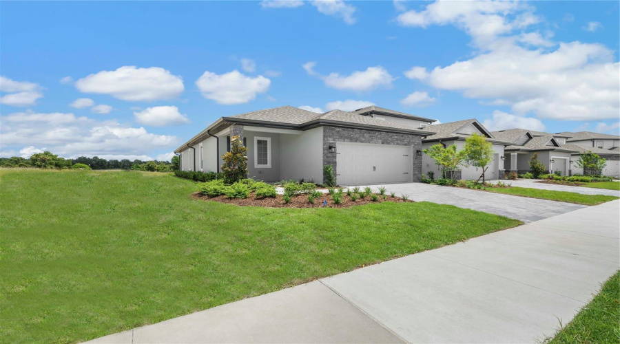 Kissimmee, Florida 34747, 3 Bedroom Bedrooms, ,2 Bathroombathrooms,Residential,For Sale,Somersworth,0,Mfrtb8545882