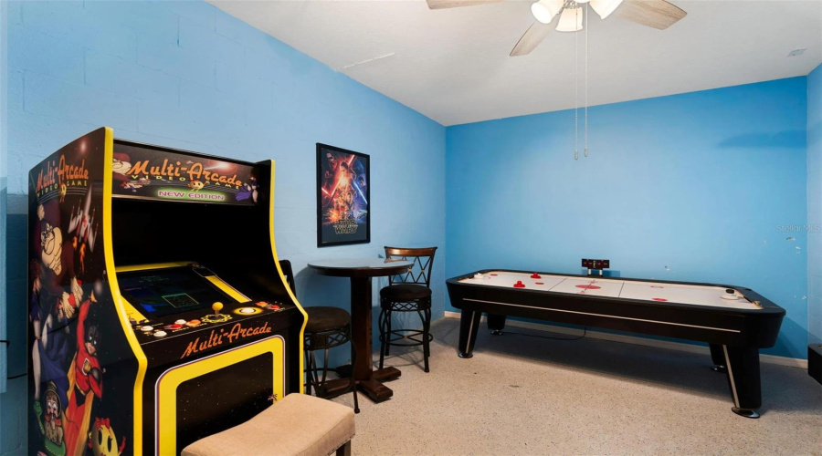 Kissimmee, Florida 34747, 5 Bedroom Bedrooms, ,5 Bathroombathrooms,Residential,For Sale,Buccaneer Palm,0,Mfro6444126