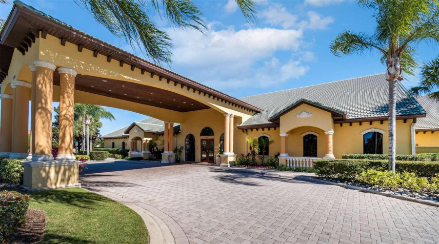 Paradise Palms Resort