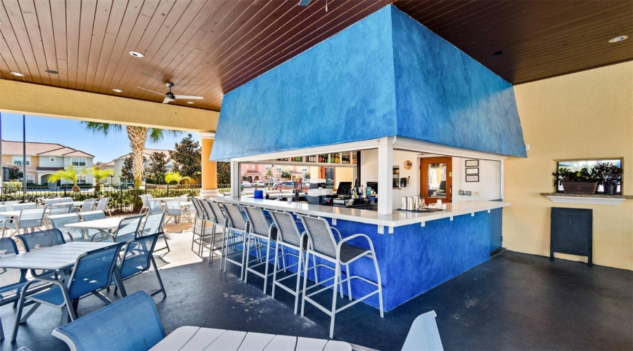 Resort Bar