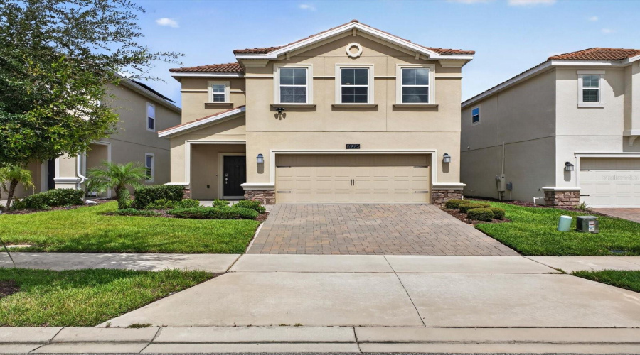 Davenport, Florida 33896, 3 Bedroom Bedrooms, ,2 Bathroombathrooms,Residential,For Sale,Fluffy Lie,0,Mfro6444308