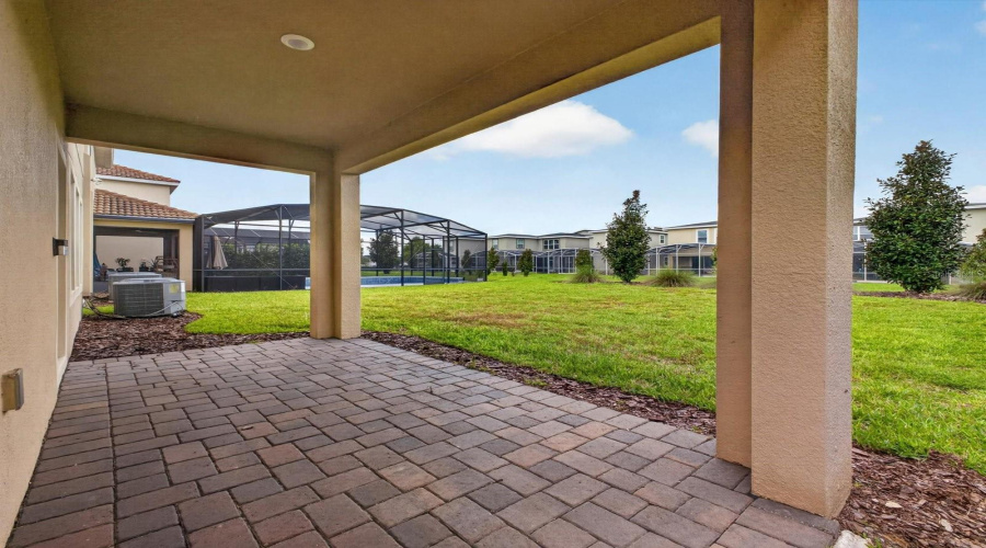 Davenport, Florida 33896, 3 Bedroom Bedrooms, ,2 Bathroombathrooms,Residential,For Sale,Fluffy Lie,0,Mfro6444308