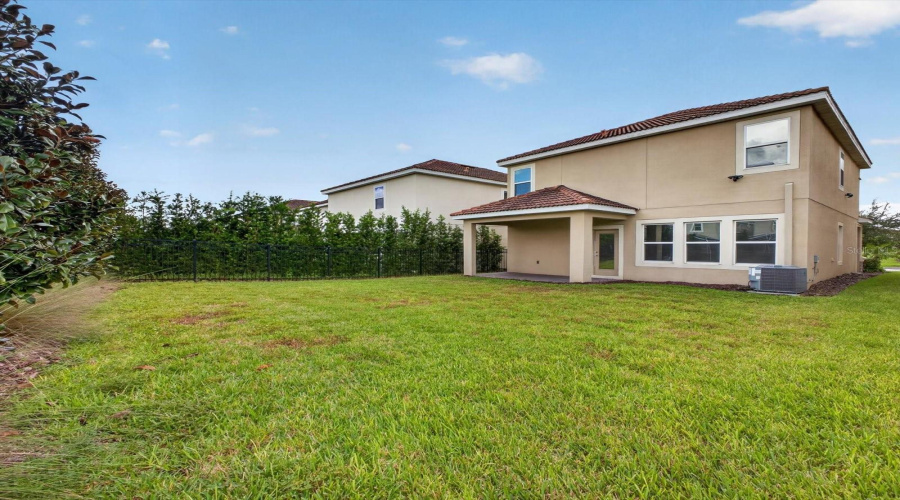 Davenport, Florida 33896, 3 Bedroom Bedrooms, ,2 Bathroombathrooms,Residential,For Sale,Fluffy Lie,0,Mfro6444308
