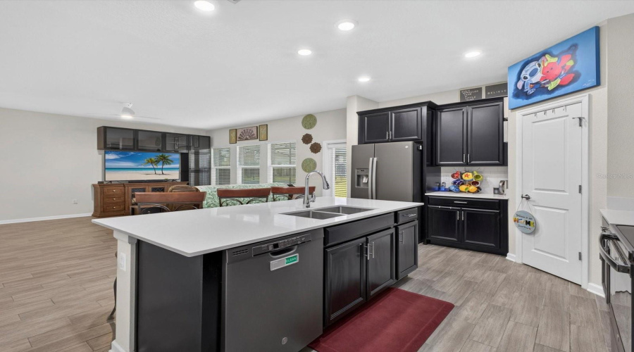 Davenport, Florida 33896, 3 Bedroom Bedrooms, ,2 Bathroombathrooms,Residential,For Sale,Fluffy Lie,0,Mfro6444308