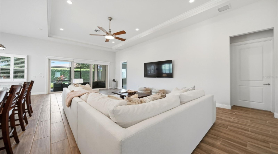 Orlando, Florida 32836, 3 Bedroom Bedrooms, ,3 Bathroombathrooms,Residential,For Sale,Royal Cypress,0,Mfro6443682