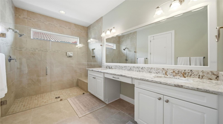 Orlando, Florida 32836, 3 Bedroom Bedrooms, ,3 Bathroombathrooms,Residential,For Sale,Royal Cypress,0,Mfro6443682