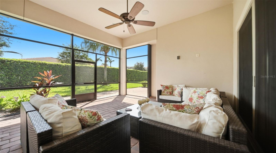 Orlando, Florida 32836, 3 Bedroom Bedrooms, ,3 Bathroombathrooms,Residential,For Sale,Royal Cypress,0,Mfro6443682
