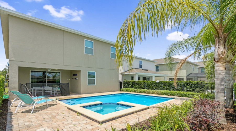 Kissimmee, Florida 34747, 8 Bedroom Bedrooms, ,7 Bathroombathrooms,Residential,For Sale,Marker,0,Mfrs5158223