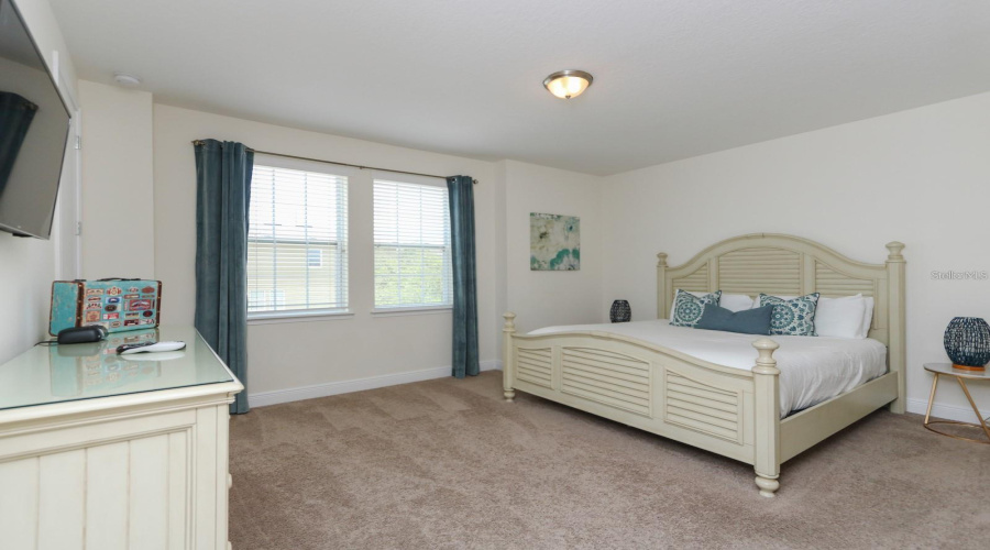 Kissimmee, Florida 34747, 8 Bedroom Bedrooms, ,7 Bathroombathrooms,Residential,For Sale,Marker,0,Mfrs5158223