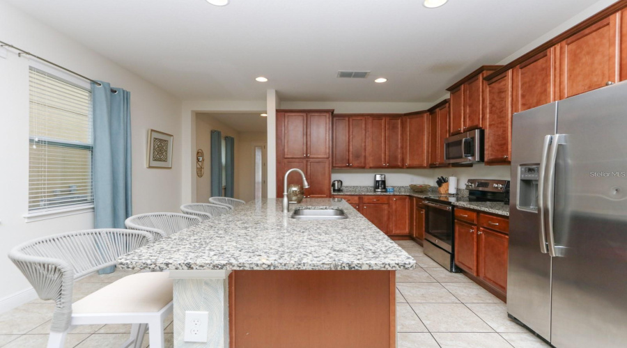 Kissimmee, Florida 34747, 8 Bedroom Bedrooms, ,7 Bathroombathrooms,Residential,For Sale,Marker,0,Mfrs5158223