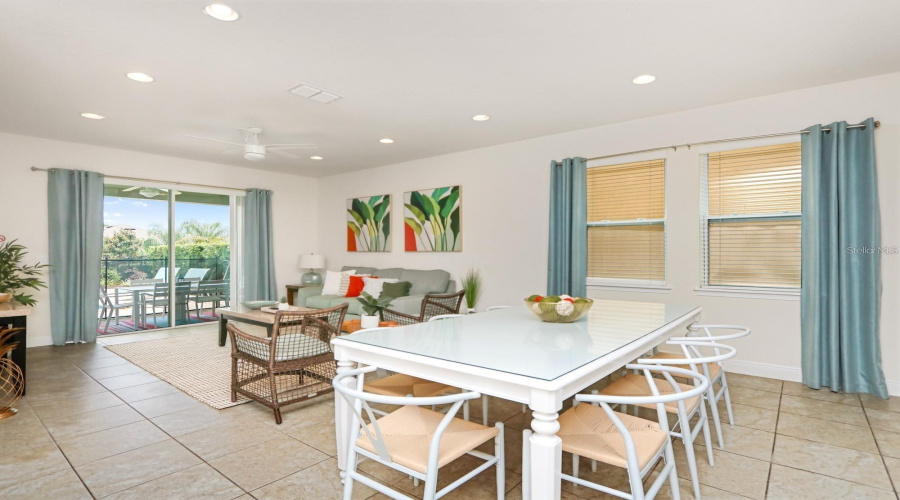 Kissimmee, Florida 34747, 8 Bedroom Bedrooms, ,7 Bathroombathrooms,Residential,For Sale,Marker,0,Mfrs5158223