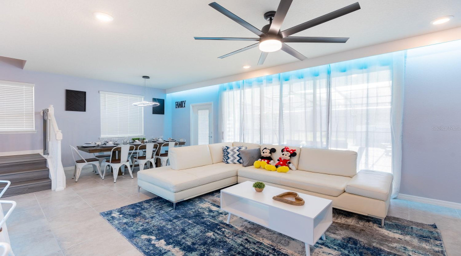 Davenport, Florida 33897, 5 Bedroom Bedrooms, ,4 Bathroombathrooms,Residential,For Sale,Lana,0,Mfro6442938