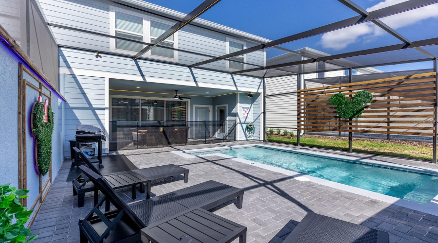Davenport, Florida 33897, 5 Bedroom Bedrooms, ,4 Bathroombathrooms,Residential,For Sale,Lana,0,Mfro6442938