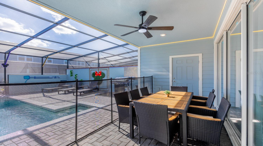 Davenport, Florida 33897, 5 Bedroom Bedrooms, ,4 Bathroombathrooms,Residential,For Sale,Lana,0,Mfro6442938