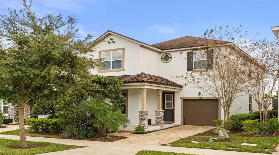Kissimmee, Florida 34747, 6 Bedroom Bedrooms, ,4 Bathroombathrooms,Residential,For Sale,Nassau Point,0,Mfro6444250