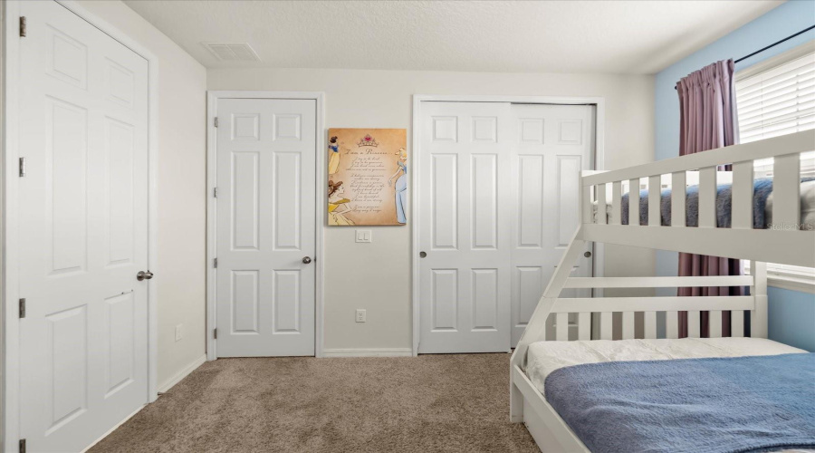 Kissimmee, Florida 34747, 6 Bedroom Bedrooms, ,4 Bathroombathrooms,Residential,For Sale,Nassau Point,0,Mfro6444250