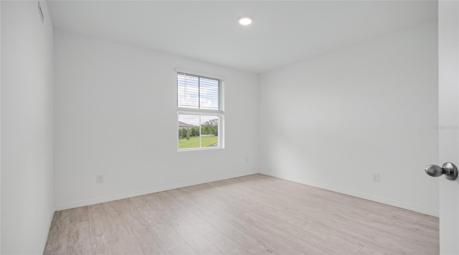 Davenport, Florida 33896, 3 Bedroom Bedrooms, ,2 Bathroombathrooms,Residential,For Sale,Longboat,0,Mfrs5157728