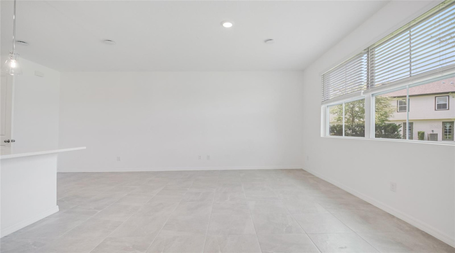 Davenport, Florida 33896, 3 Bedroom Bedrooms, ,2 Bathroombathrooms,Residential,For Sale,Longboat,0,Mfrs5157728