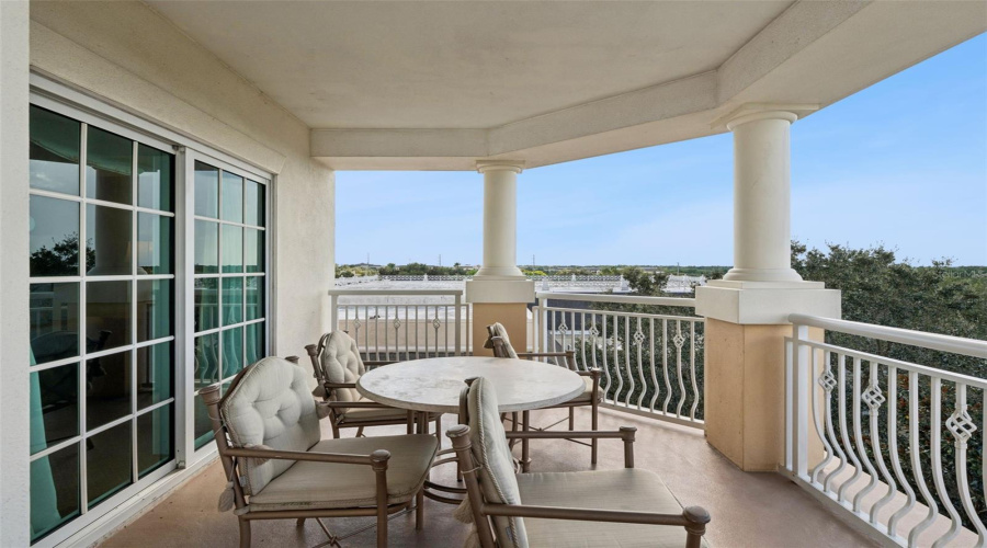 Kissimmee, Florida 34747, 2 Bedroom Bedrooms, ,2 Bathroombathrooms,Residential,For Sale,Gathering,0,Mfro6444513